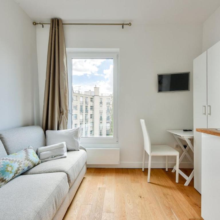Studio with a panoramic view of the Eiffel Tower - Estudio - 11