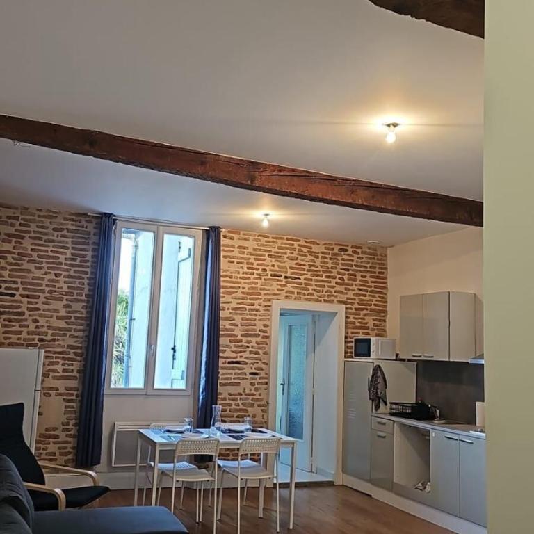 L'étage de l'Aristide proche gare parking facile - Appartement 1 Chambre - 4
