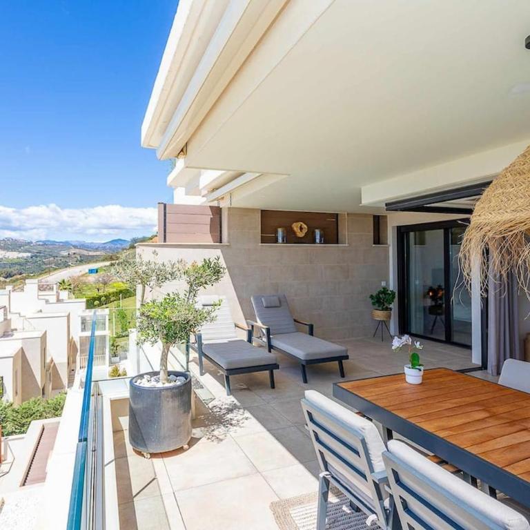 Amazing seaview near the beach! - Apartamento de 3 dormitorios - 14