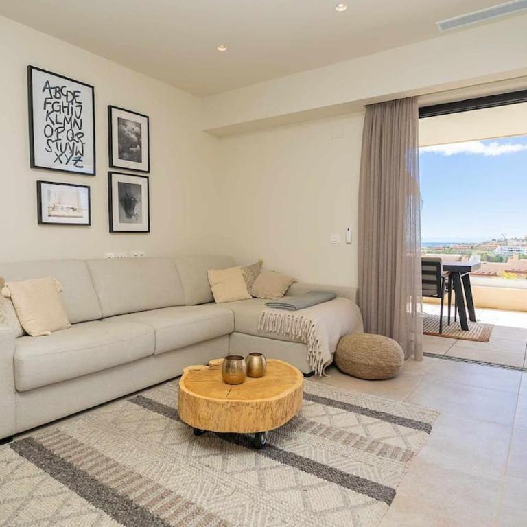 Amazing seaview near the beach! - Apartamento de 3 dormitorios - 19