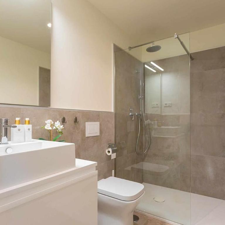 Amazing seaview near the beach! - Apartamento de 3 dormitorios - 27