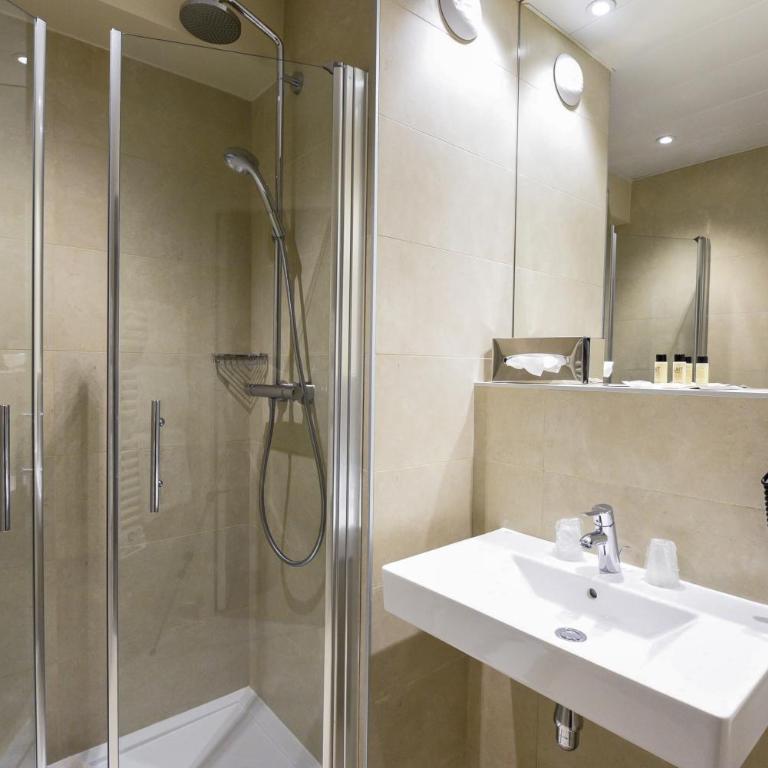 Hôtel Vacances Bleues Royal Westminster - Chambre Double Privilège - 2