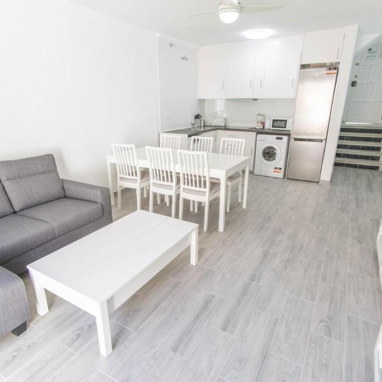 Canovas Nerja - Antali Villas - Casa Vacacional de 3 dormitorios - 2