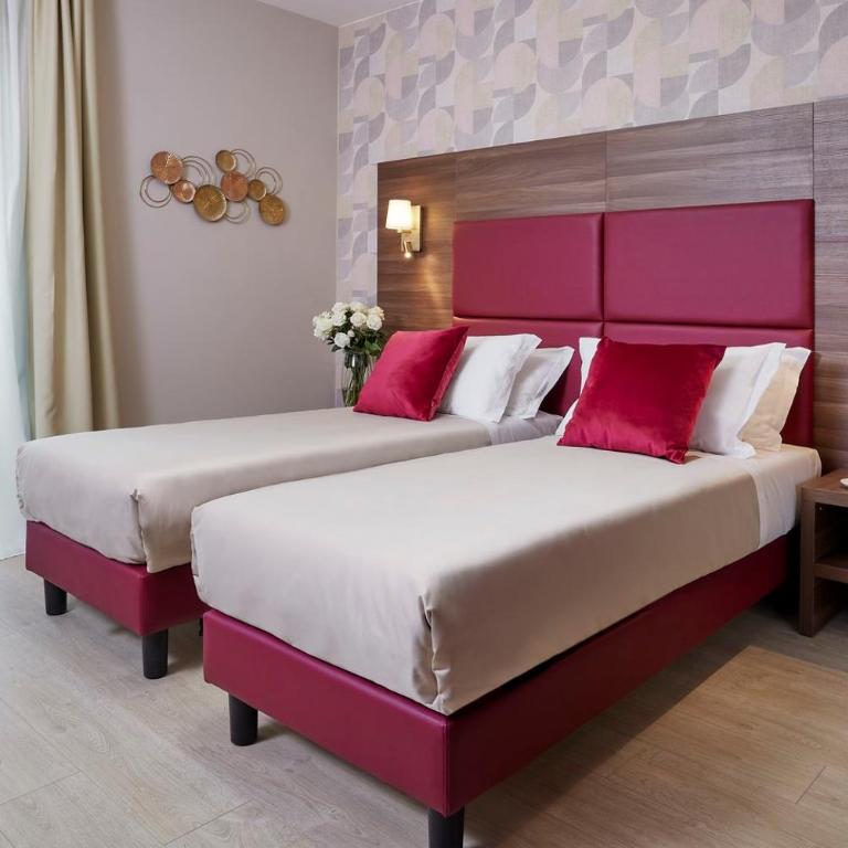 Hotel Spigamonti - Camera Matrimoniale/Doppia con Letti Singoli con Bagno Privato - 2