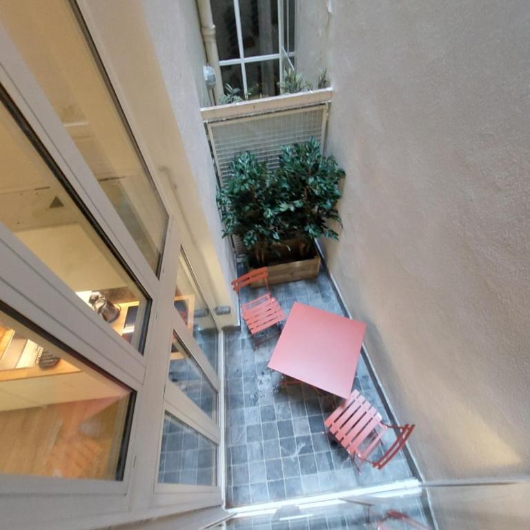 Apartments Paris Centre - At Home Hotel - Appartement Supérieur - 28
