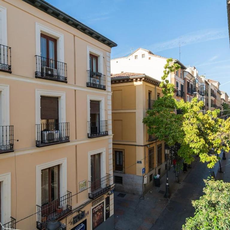 Modern, brand-new apartment for 4 in Las Letras - Huertas - Two-Bedroom Apartment - 8
