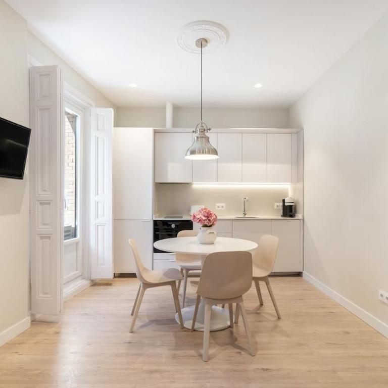 Modern, brand-new apartment for 4 in Las Letras - Huertas - Two-Bedroom Apartment - 11