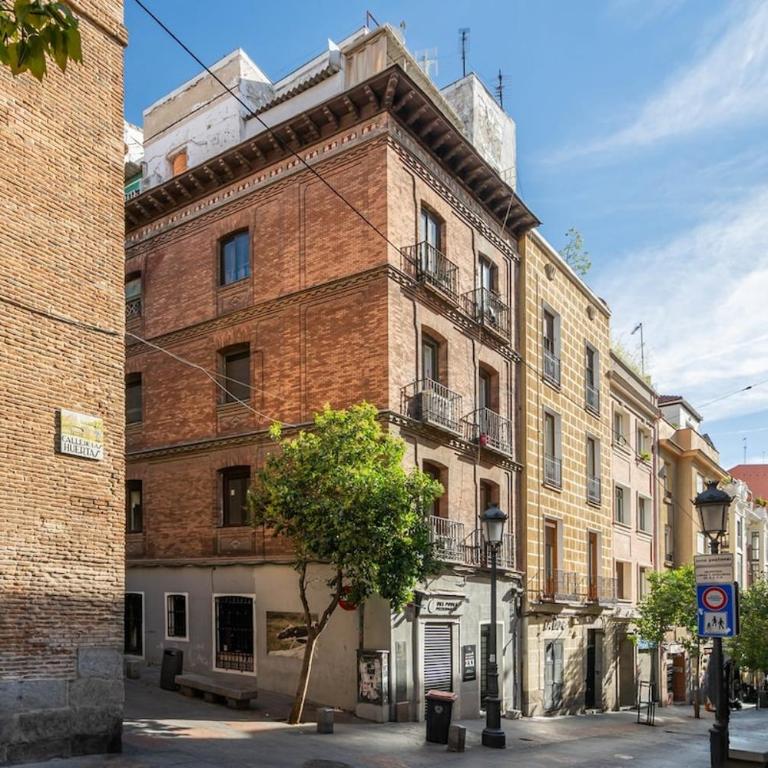 Modern, brand-new apartment for 4 in Las Letras - Huertas - Two-Bedroom Apartment - 12