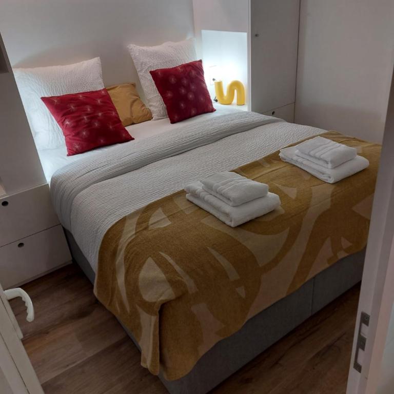 Apartments Paris Centre - At Home Hotel - Appartement Supérieur - 33