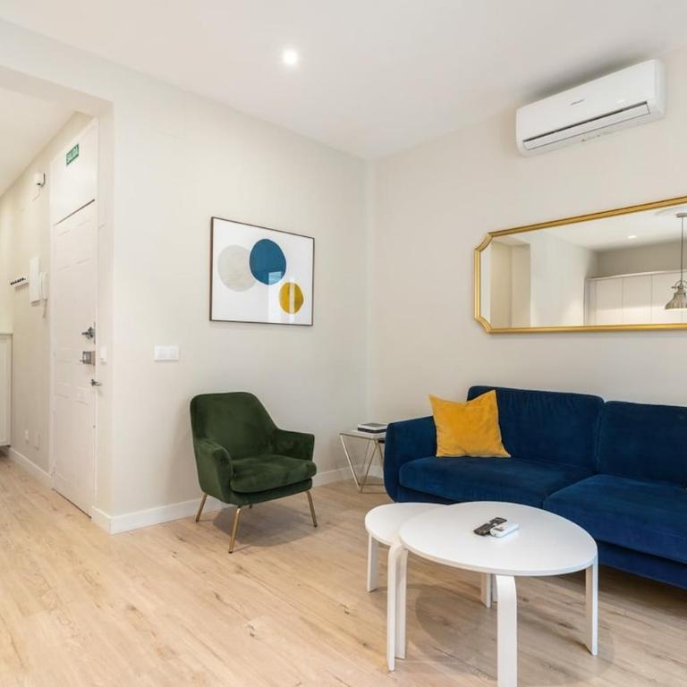 Modern, brand-new apartment for 4 in Las Letras - Huertas - Two-Bedroom Apartment - 26