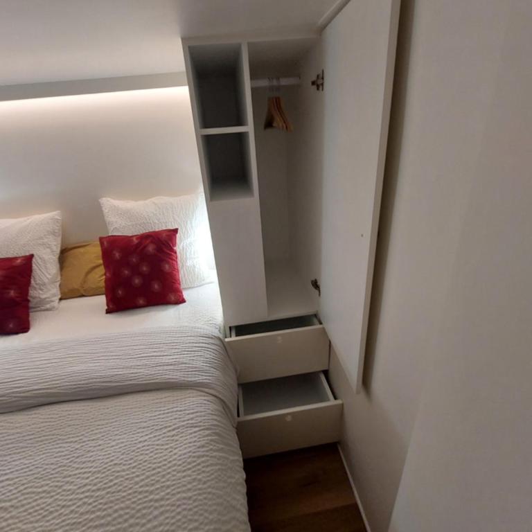 Apartments Paris Centre - At Home Hotel - Appartement Supérieur - 37