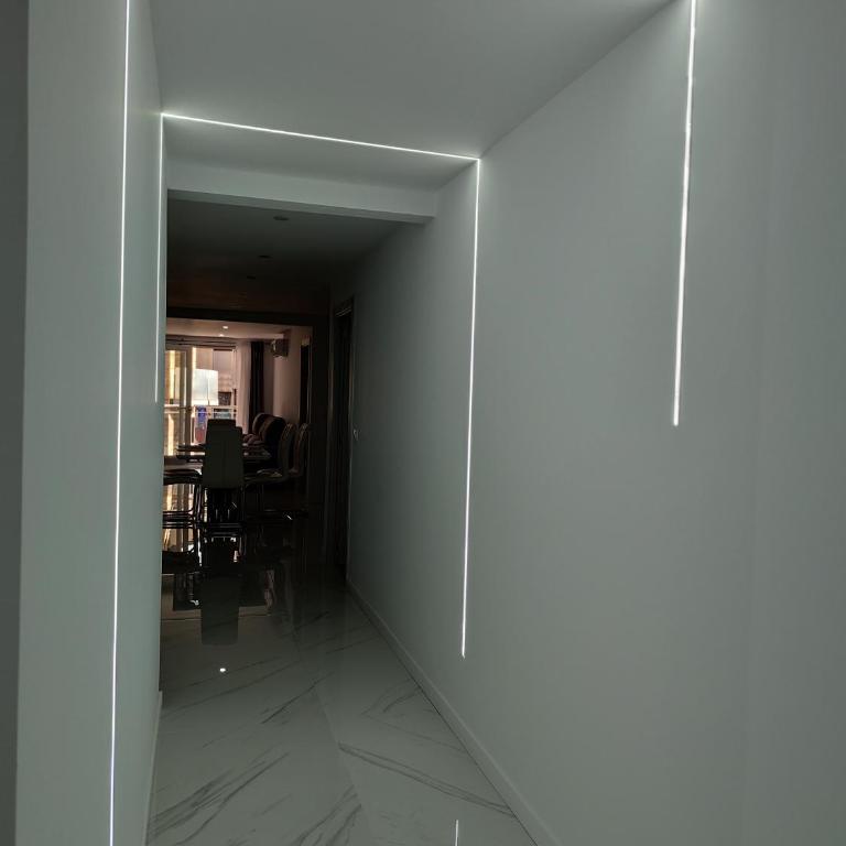 Mediterranean Stays Platinum - Deluxe Apartment - 27