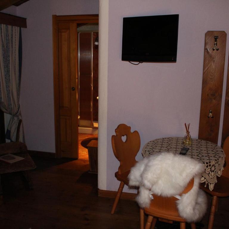 Hotel Meublé Gorret - Camera Tripla Comfort - 7