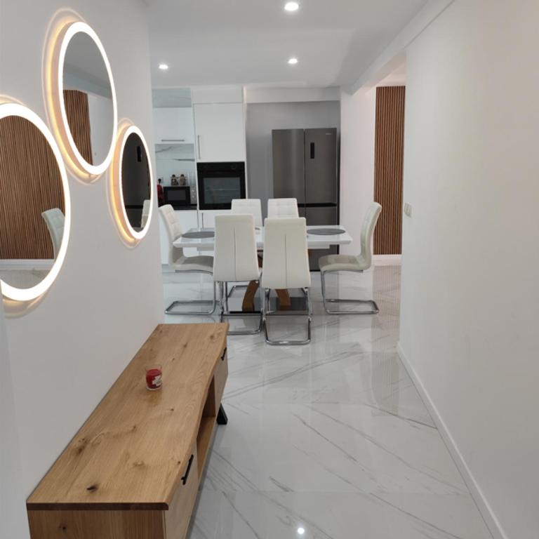 Mediterranean Stays Platinum - Deluxe Apartment - 7