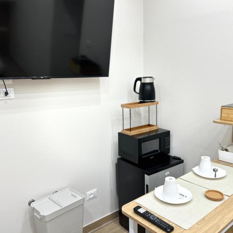 La Vetere House - One-Bedroom Apartment - 13