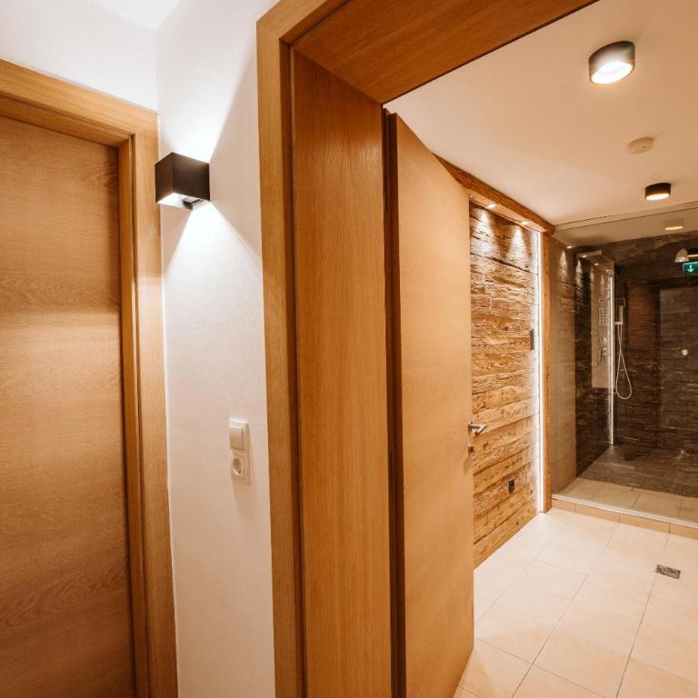 StAnton Vibes - Deluxe Apartment mit 3 Schlafzimmern - 35