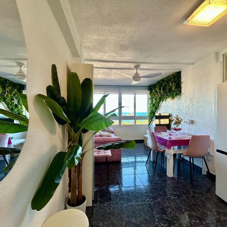 Vistas al Mar - One-Bedroom Apartment - 1