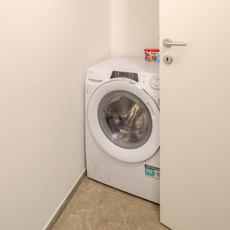Design Apt Moderno Pzz del Popolo - Parking - Appartamento con 3 Camere da Letto - 16