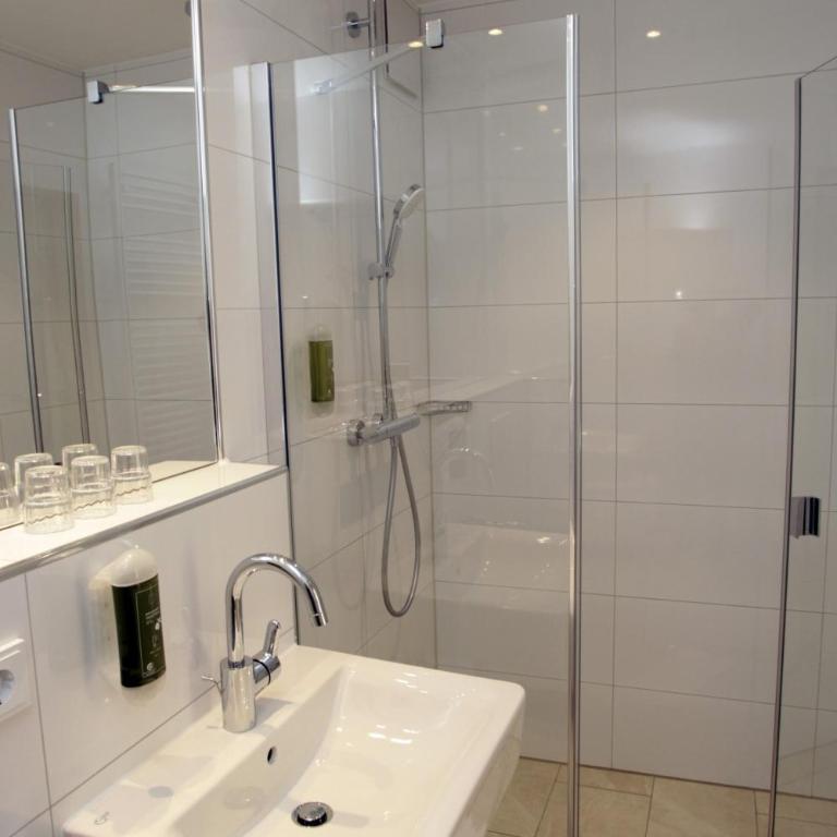 Hotel ADRIA München - Deluxe Studio - 3