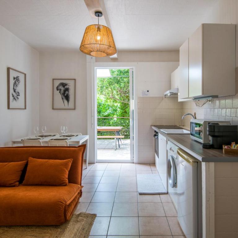 le Canopée 3 pers appart F1 terrasse fibre centre-ville - Appartement 1 Chambre - 2