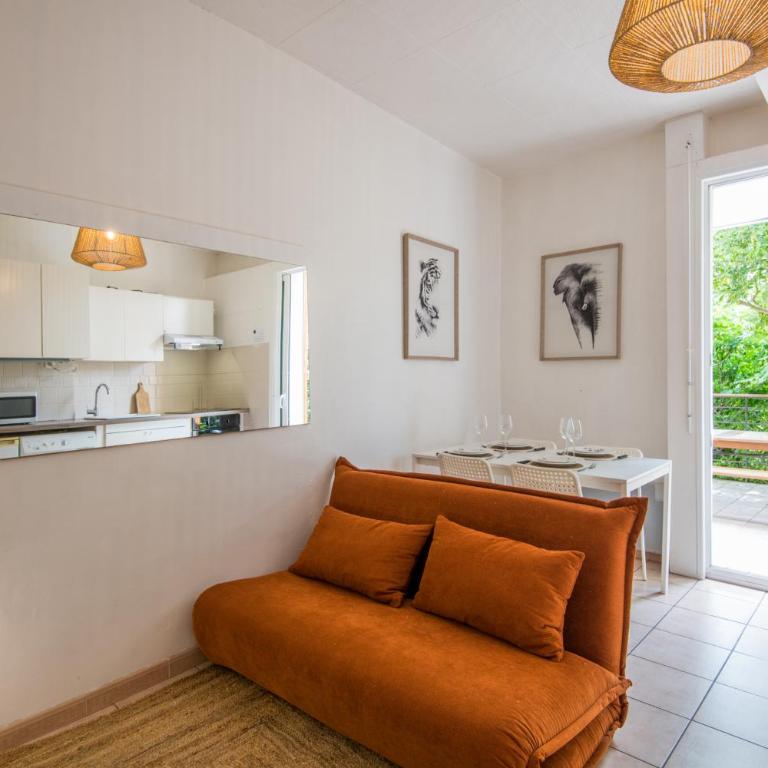 le Canopée 3 pers appart F1 terrasse fibre centre-ville - Appartement 1 Chambre - 8