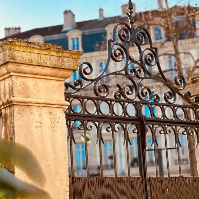 Villa Lepois & Spa 5 étoiles au cœur de Nancy - Villa - 8