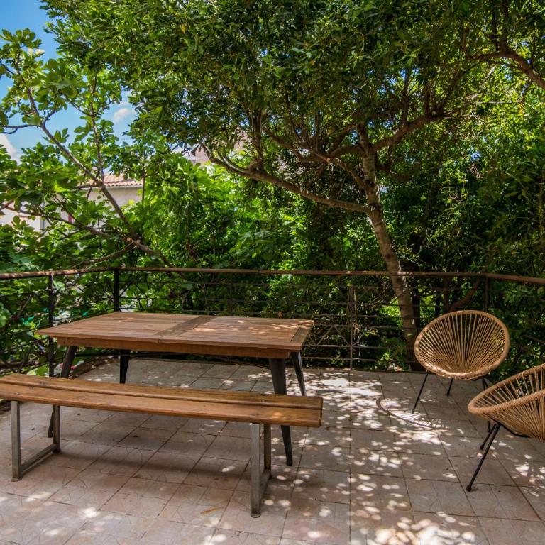 le Canopée 3 pers appart F1 terrasse fibre centre-ville - Appartement 1 Chambre - 10