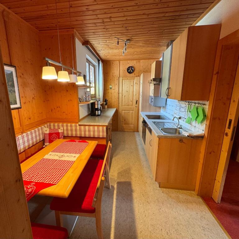 Landhaus Rasser - Apartment mit 3 Schlafzimmern - 11