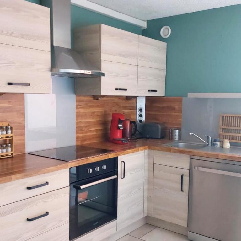 CAP CORNICHE piscine, studio cabine 4 personnes clim, wifi et parking - Studio mit Meerblick - 7