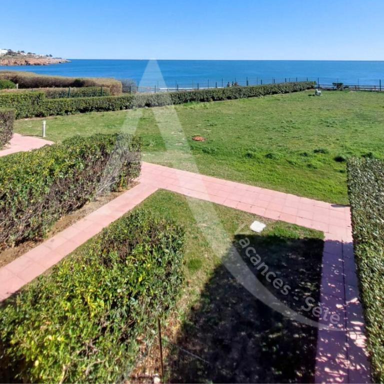 CAP CORNICHE piscine, studio cabine 4 personnes clim, wifi et parking - Studio mit Meerblick - 17