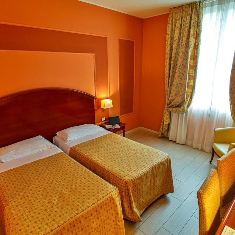 Savoia Hotel Regency - Camera Comfort Matrimoniale/Doppia con Letti Singoli - 2