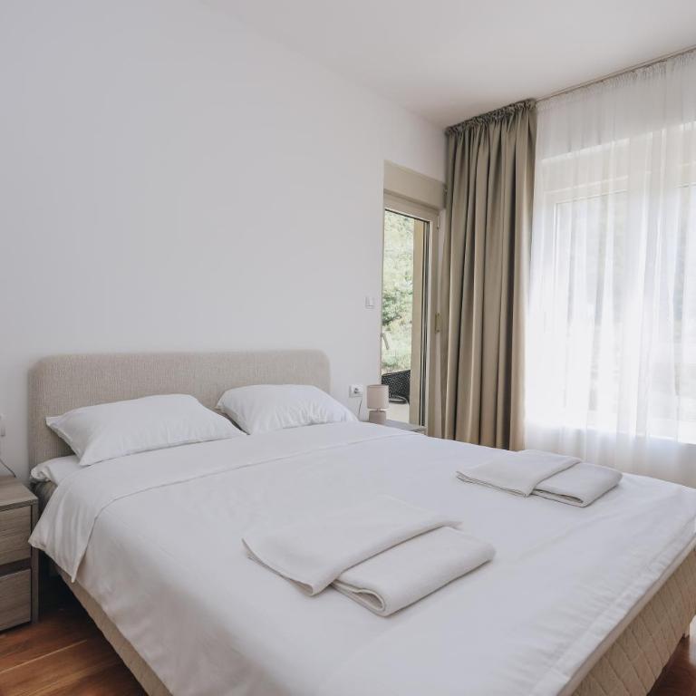 Status-M Apartments 180 - Two-Bedroom Apartment - 16