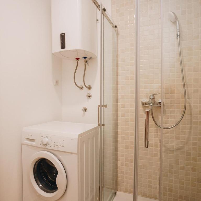 Status-M Apartments 180 - Two-Bedroom Apartment - 23