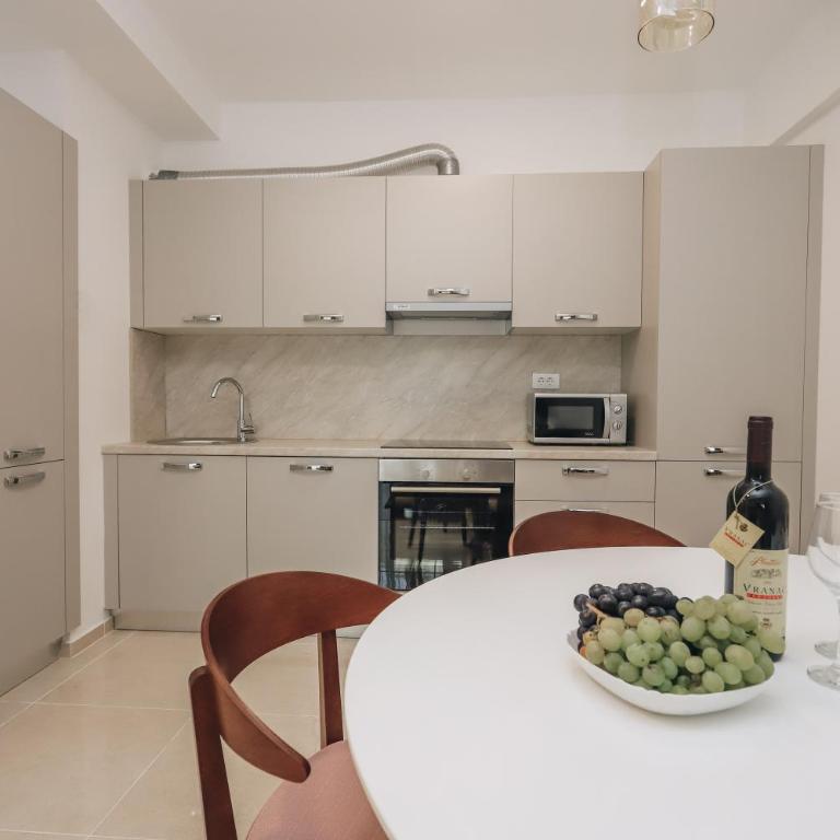 Status-M Apartments 180 - Two-Bedroom Apartment - 17