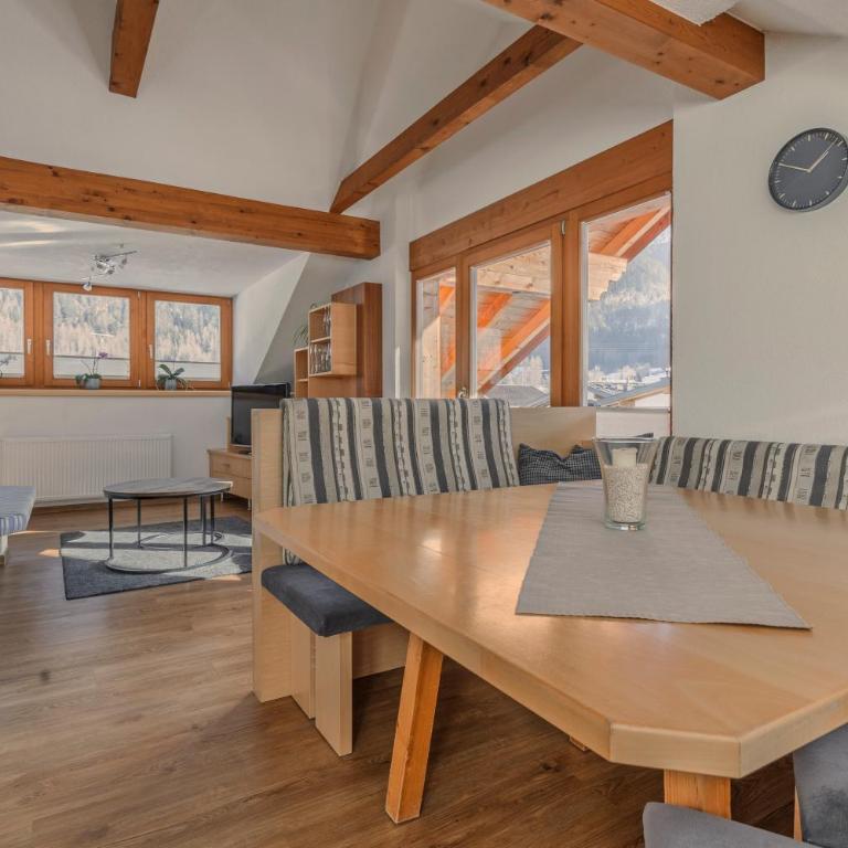 Ferienhaus Tirol im Ötztal - Chalet - 4