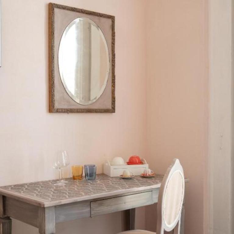 Carafa Palace By Dimorra - Four-Bedroom Luxury Apartment - 19