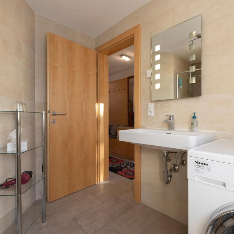 Ferienhaus Tirol im Ötztal - Chalet - 11