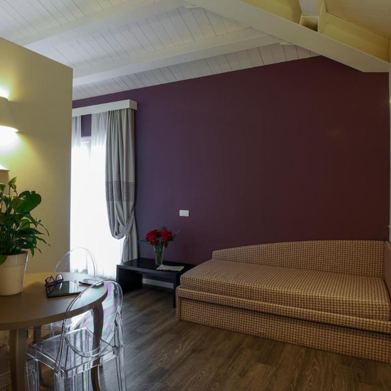 Savoia Hotel Regency - Camera Familiare (2 Adulti + 2 Bambini) - 5