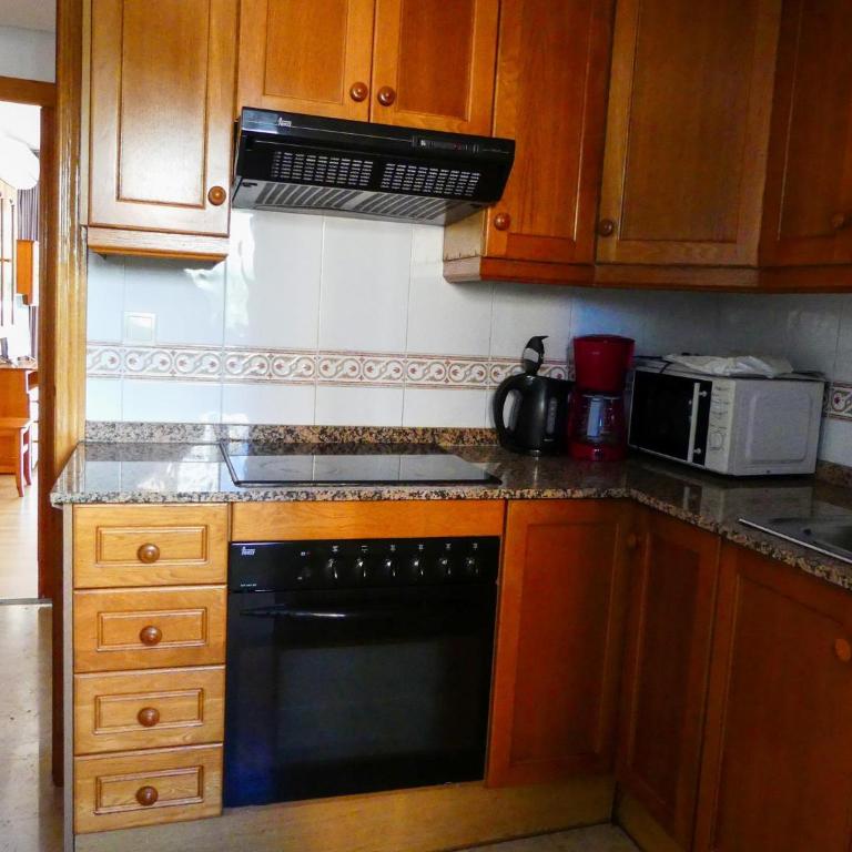 Gemelos 22 - Siroco - Apartamento de 2 dormitorios con vistas a la piscina - 32