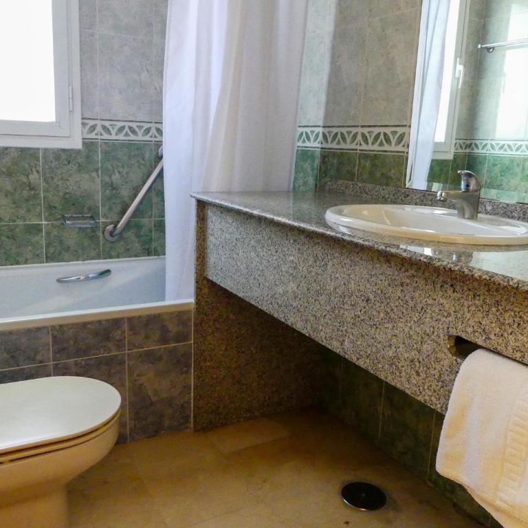 Gemelos 22 - Siroco - Apartamento de 2 dormitorios con vistas a la piscina - 17