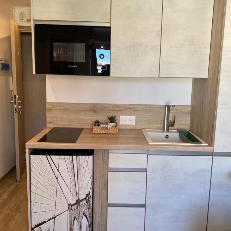 Massena Square Studio AC Old Town 5min Beach - Appartement 1 Chambre - 16