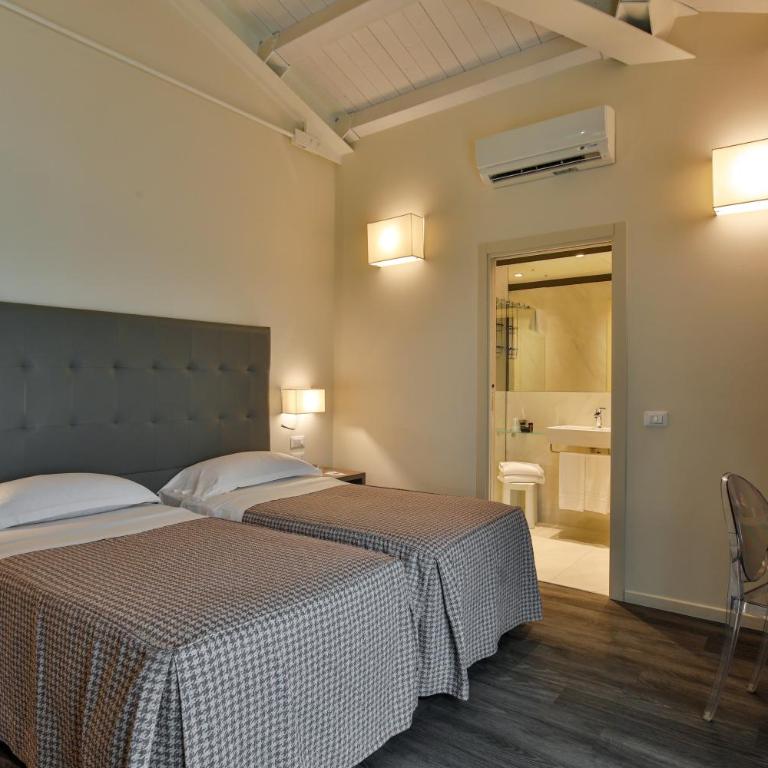 Savoia Hotel Regency - Junior Suite - 6
