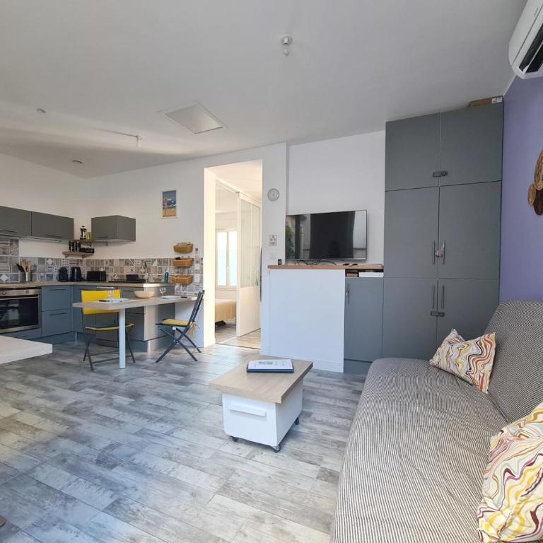 Pescad Home Maison 3 étoiles plein centre de Valras à 130m de la plage - Haus mit 2 Schlafzimmern - 4