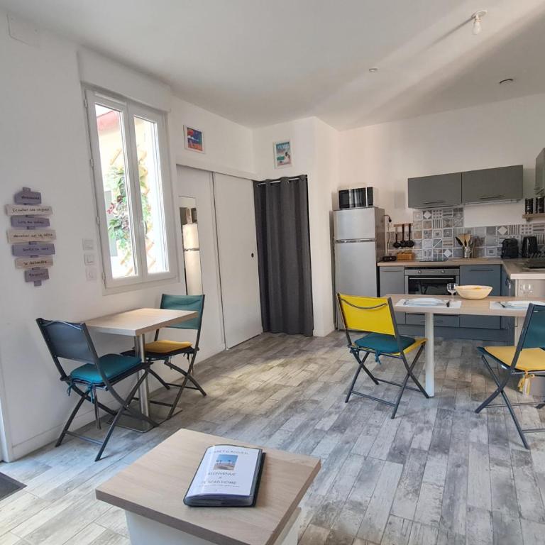 Pescad Home Maison 3 étoiles plein centre de Valras à 130m de la plage - Haus mit 2 Schlafzimmern - 2