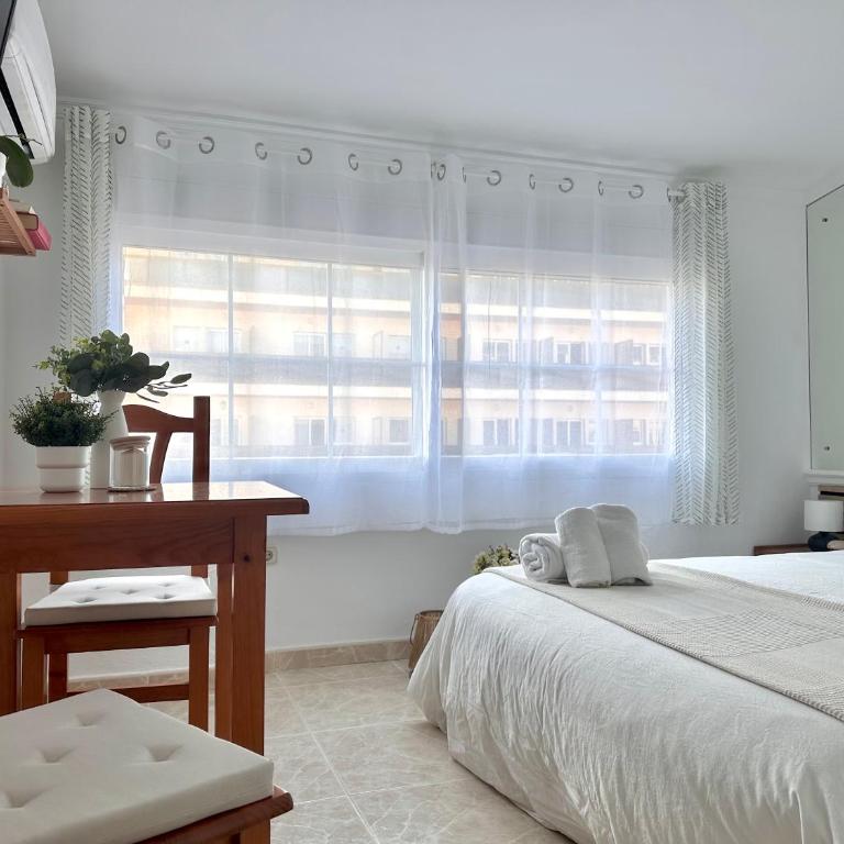 Cozy- 100m from the Beach with Pool & Perfect for2 - Apartamento de 1 dormitorio - 36