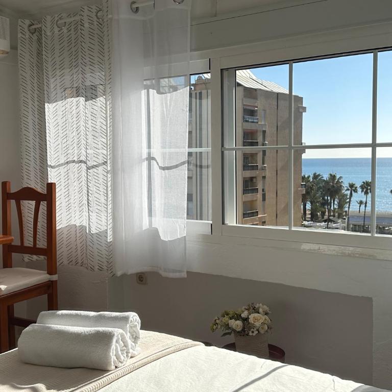 Cozy- 100m from the Beach with Pool & Perfect for2 - Apartamento de 1 dormitorio - 3