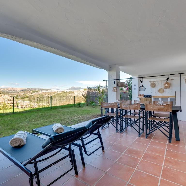 Puerto la Duquesa Manilva - Apartamento de 2 dormitorios con vistas al jardín - 21