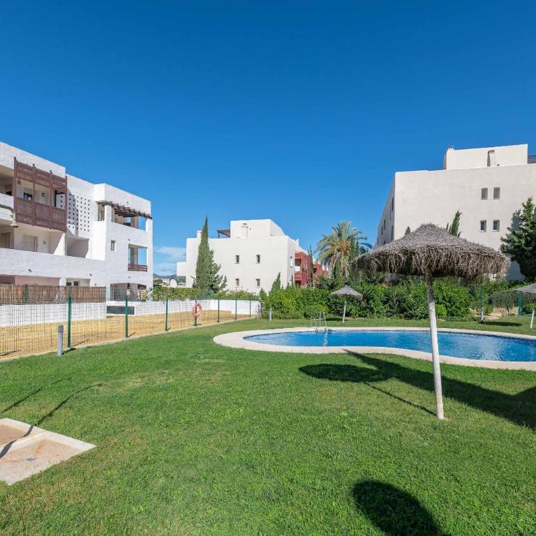 Puerto la Duquesa Manilva - Apartamento de 2 dormitorios con vistas al jardín - 50