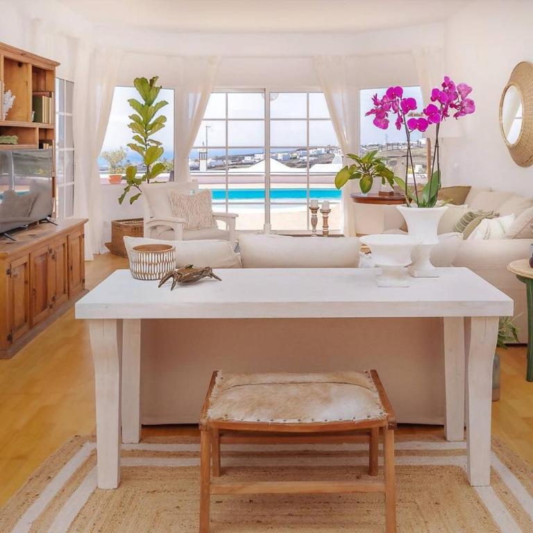 Amazing 3 Bedroom Ocean View with Pool - Casa de 3 dormitorios - 3