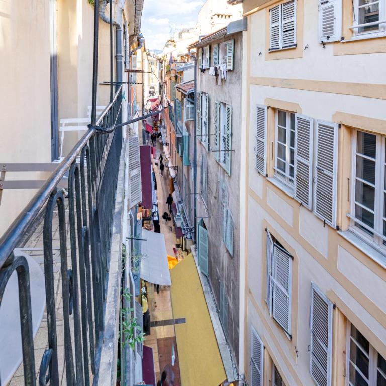 Vieux-Nice 2P climatisé Balcon - Appartement 2 Chambres - 6